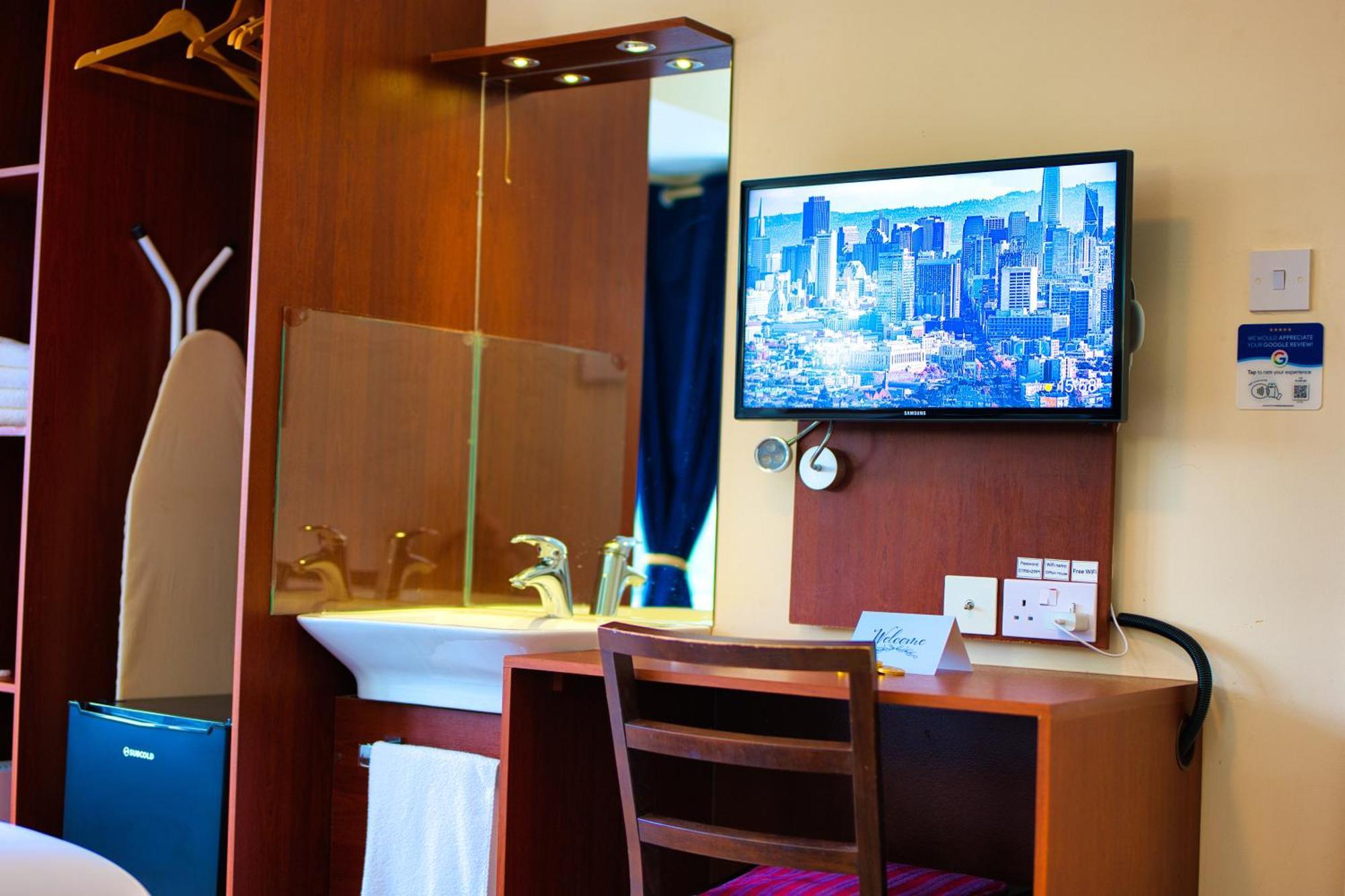 Hotel Clifton House Hove Esterno foto